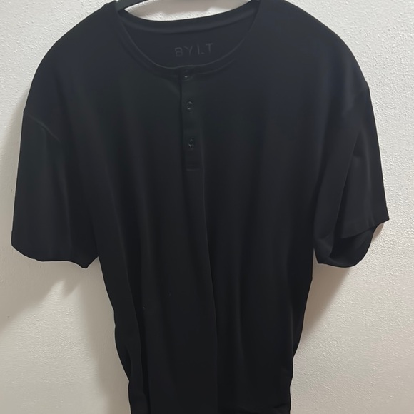 Bylt Basics men’s Large Black Henley T. - Picture 1 of 2